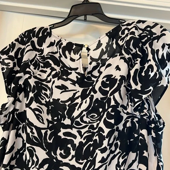 Liz Claiborne dressy top 1x - Picture 4 of 5